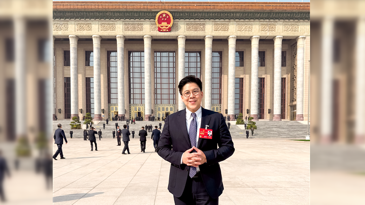 港區全國人大代表​霍啟剛：全力支持及熱烈恭賀習主席當選