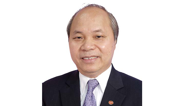 鄧佑財：發揮雙重作用做好橋樑紐帶