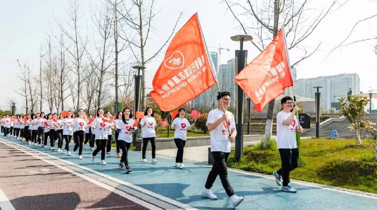 「郵愛公益」六年惠及逾8500名高中生