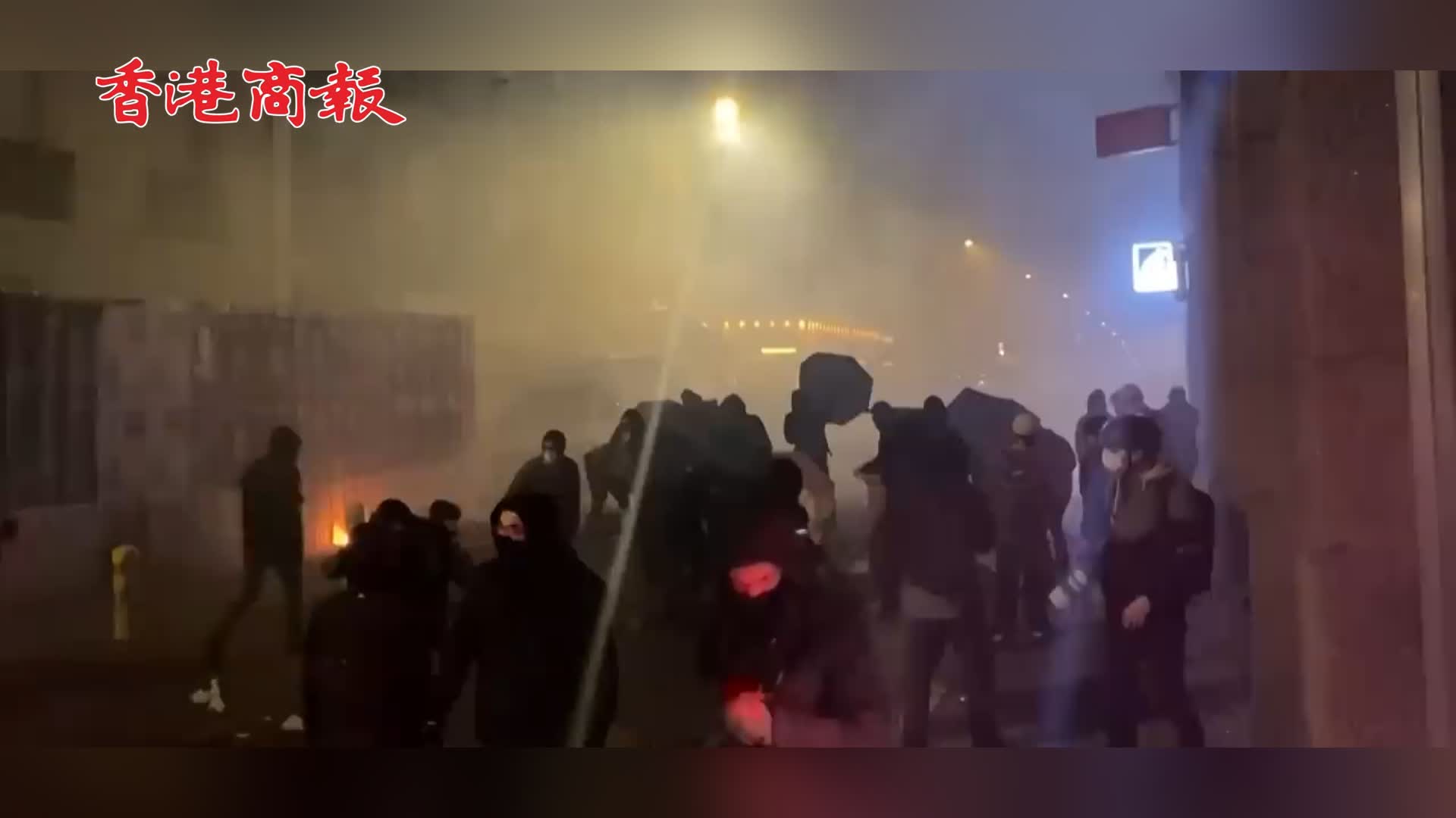 有片｜法國議會否決對政府不信任動議 通過退休制度改革法案