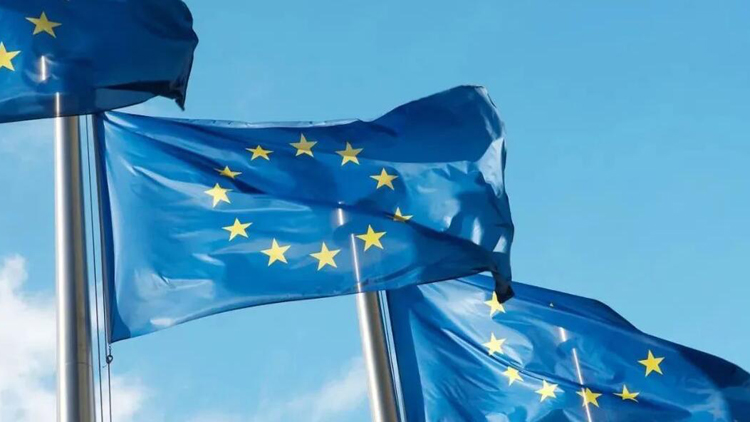 歐盟延長地中海軍事行動期限 繼續打擊利比亞武器走私