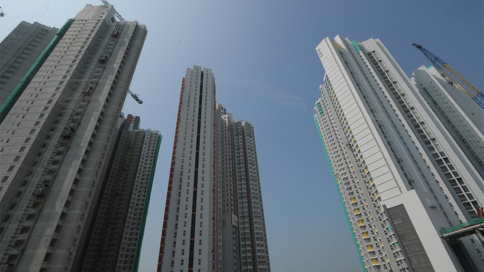 【港事講場】港府可利用公屋大力發展藝術