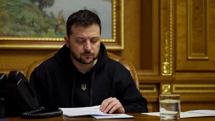澤連斯基承認烏克蘭目前無法發起反攻