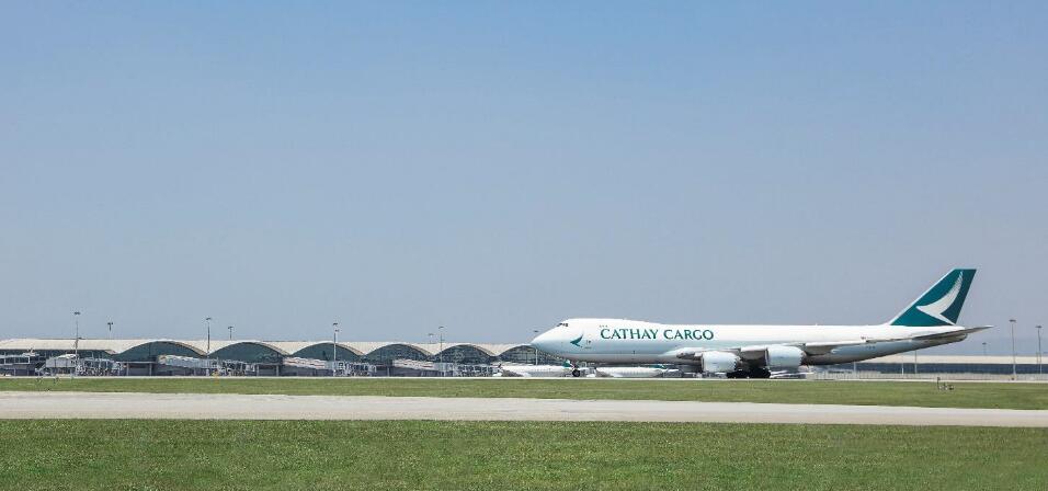 國泰貨運推出「國泰—郵件運送」推進郵政空運自動化及提升貨運透明度