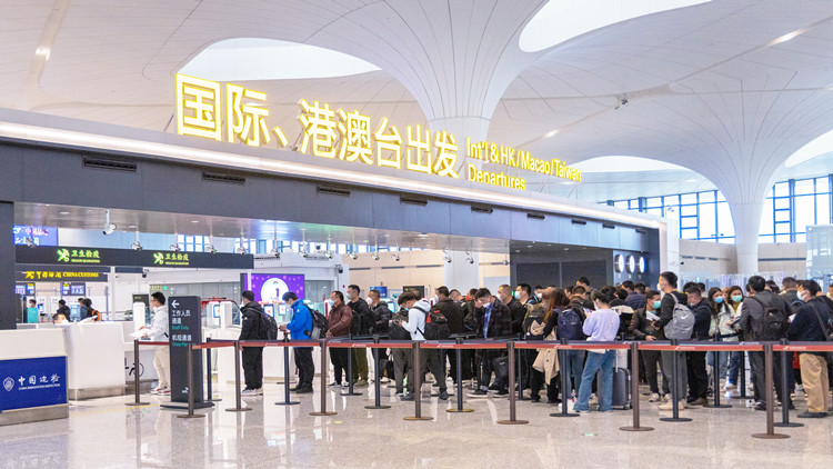 機票燃油附加費今年再次下調 同程旅行：利好五一出行