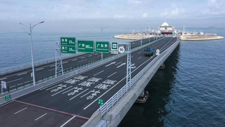 運輸署延長協助滯留內地或澳門過境車輛回港檢驗措施至6.30