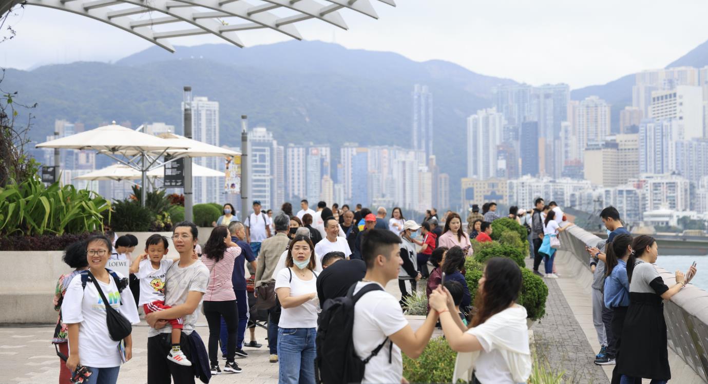 冷鋒到丨天文台：今日局部地區有雷暴 本周後期氣溫稍降