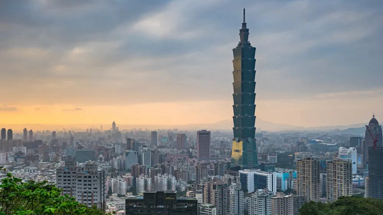 隨馬英九訪大陸 台灣學子：兩岸最重要的是多溝通多交流