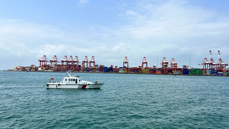 有片丨保障船舶來往港深順暢 4月7日起深圳西部船舶定線制正式實施