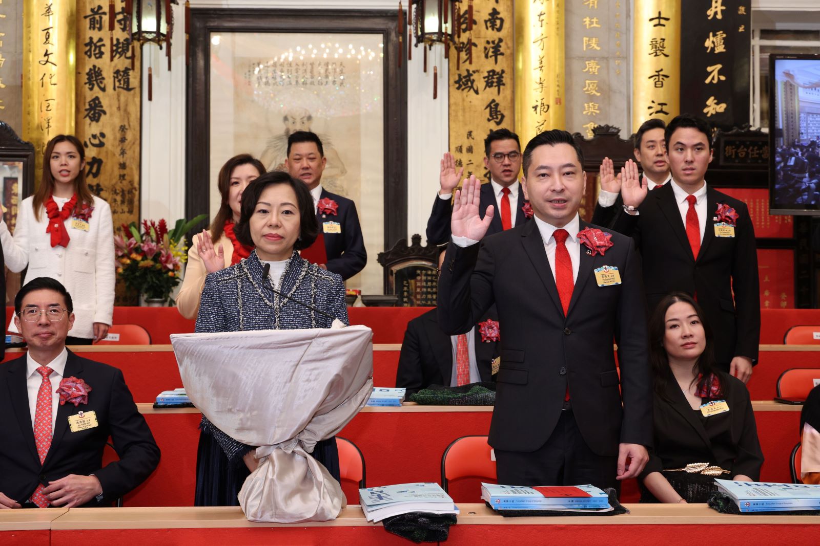 韋浩文榮膺東華新屆主席