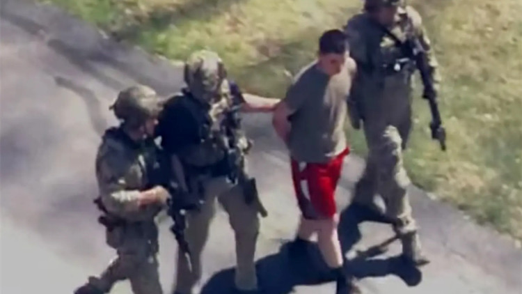 美國洩密事件嫌疑人首次出庭受審 拜登發表聲明