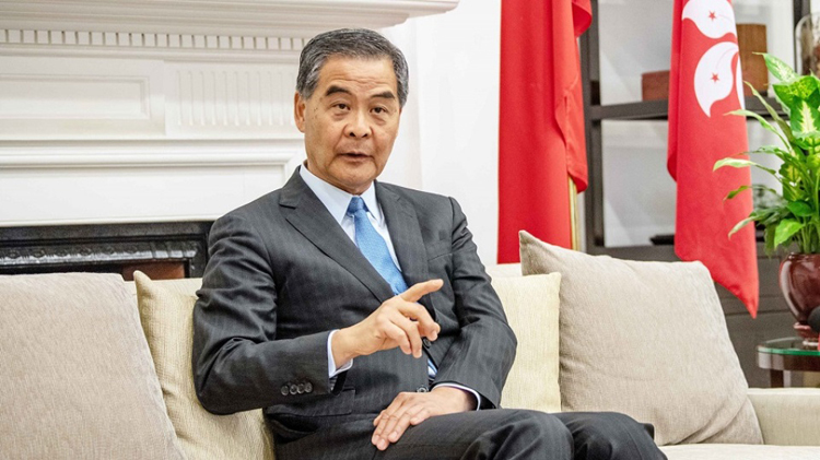 狄志遠為跑馬拉松缺席大灣區考察 梁振英：不如提早退休