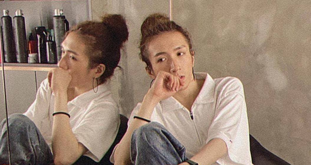 阿Mo四肢暫不能自主動彈 透過儀器操練肌肉