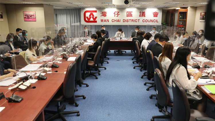 胡玉貞：市民可以參與區議員履職監察