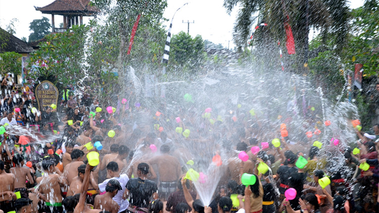 峇里島擬對外國遊客限流 或需提前一年預約