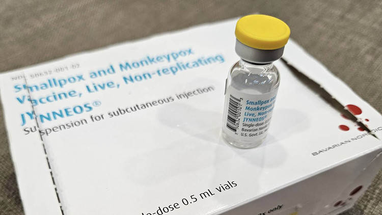 台灣新增14例猴痘本地病例 第四波新冠疫情將起