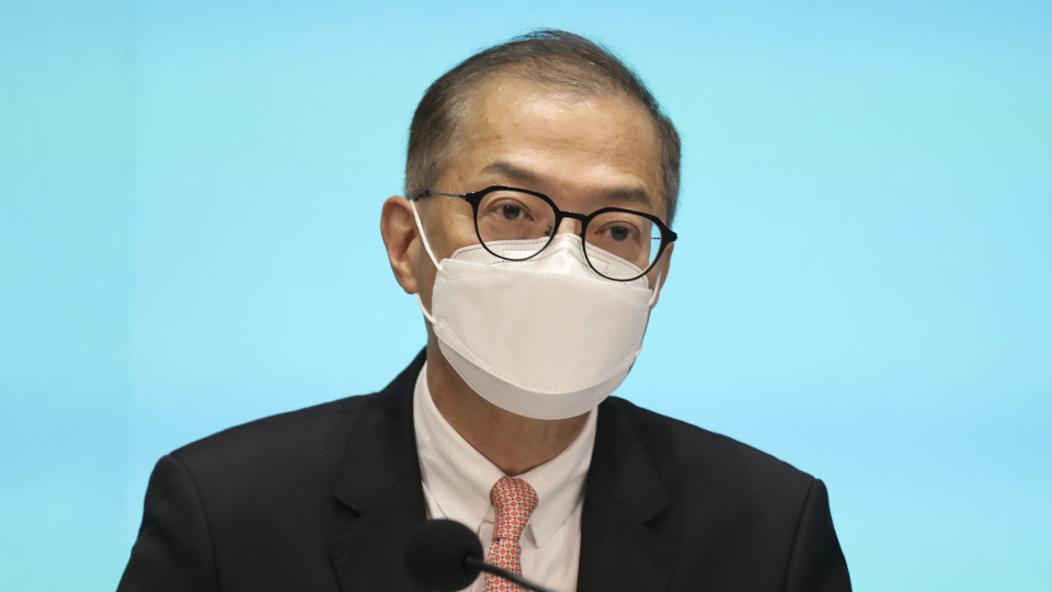 盧寵茂：控煙工作需各界共同努力 不會被外國「牽住鼻走」