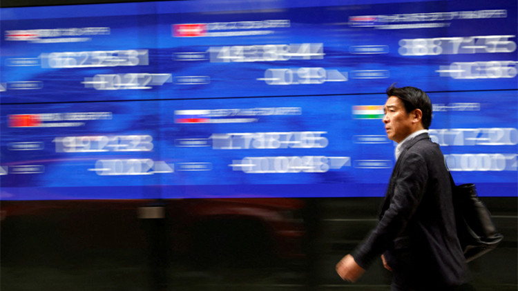 日經225指數站上31000點 創33年新高