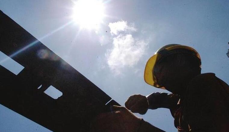 深圳：每人每月300元 高溫津貼6月起發放