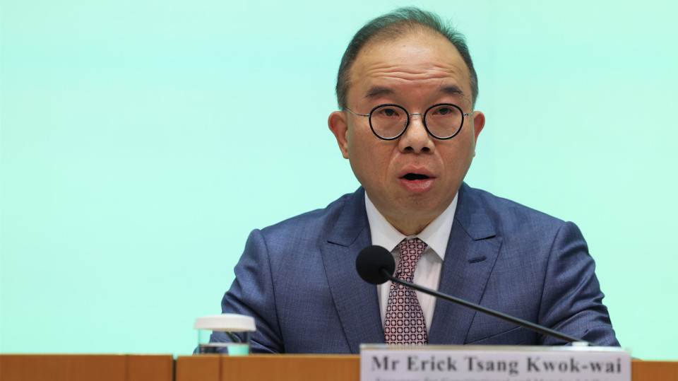 曾國衞：政府會聆聽市民訴求 努力將地區治理工作做好 