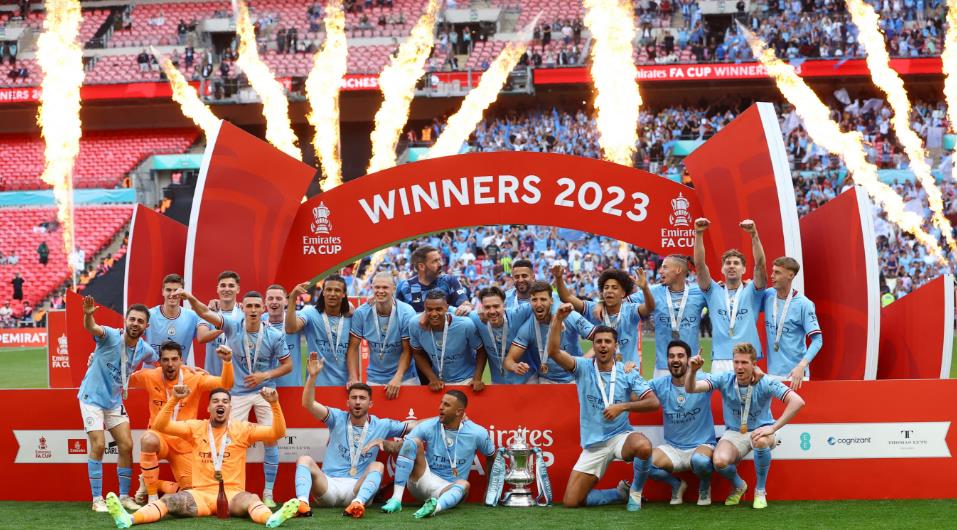 根度簡中兩元2:1擊敗紅魔 曼城捧英足盃三冠王叫胡