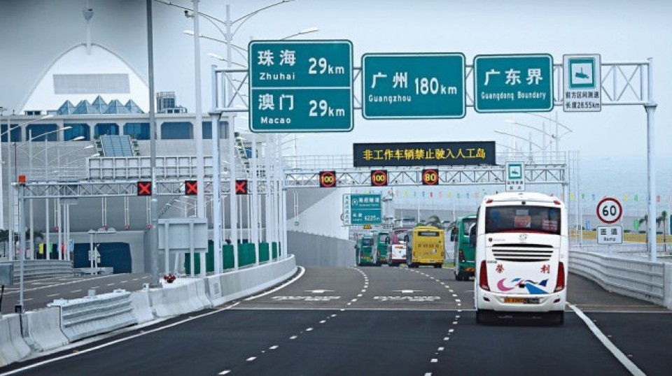 運輸及物流局：申請「港車北上」抽籤反應熱烈 司機需同時領有兩地車牌