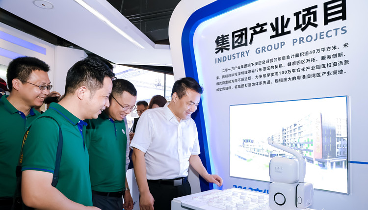 港媒睇文博丨數字賦能 智造未來 第十九屆文博會2013文化創客園分會場活動精彩紛呈