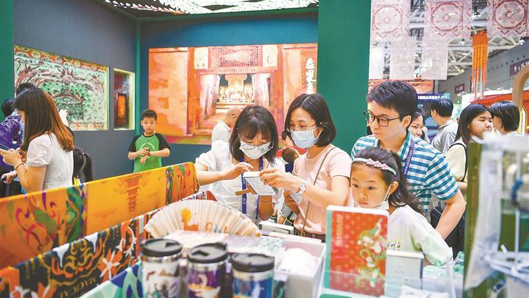 直擊文博會丨厚植文化底蘊 「網紅」產品熱銷