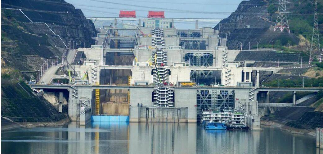 三峽船閘通航20年累計貨運量達19.1億噸 