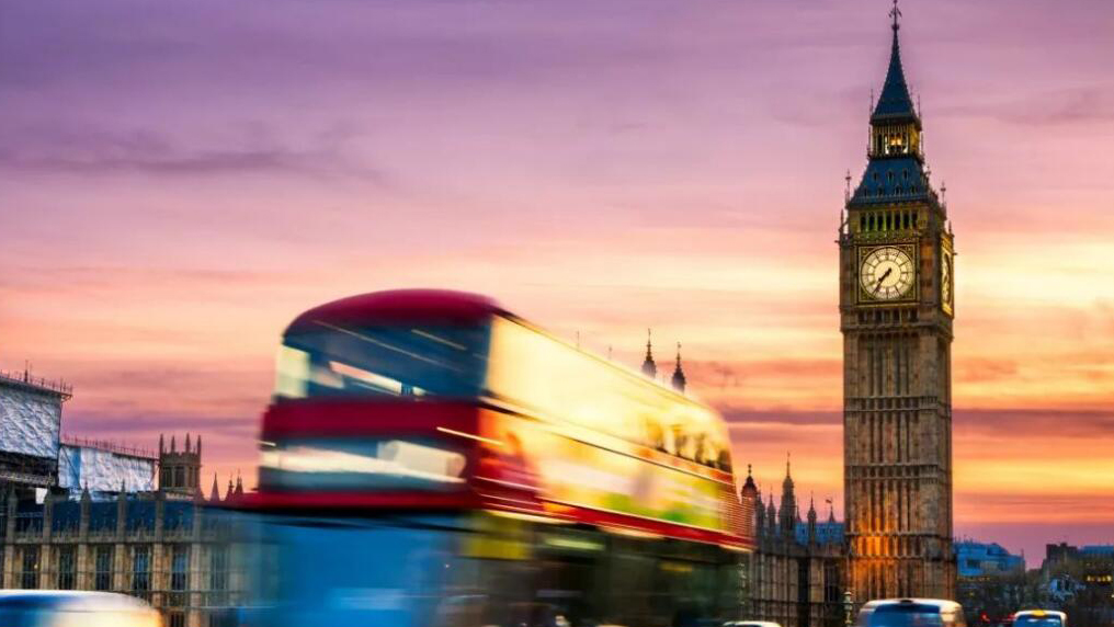 英國2-10年期收益率倒掛幅度創2000年以來最大