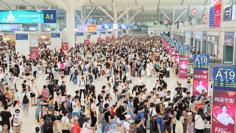 端午假期出行火熱 深圳鐵路客流持續高漲