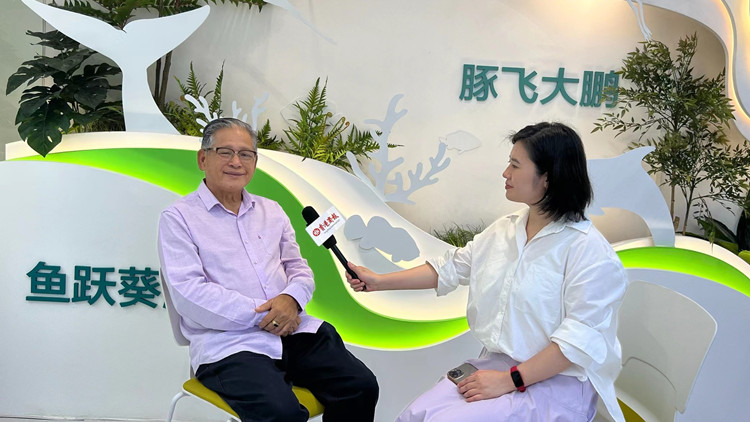 有片丨馬來西亞拿督斯里李錦賢尋根深圳葵涌