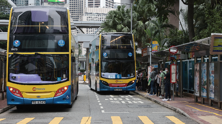 運輸署打擊濫用兩元乘車優惠 查核逾百班次未發現違規個案