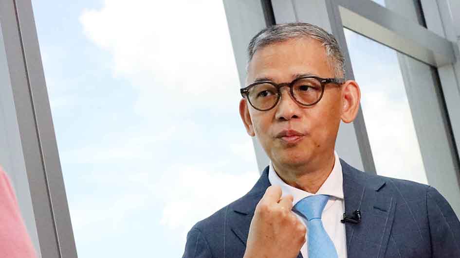 胡英明：上任一年辦學院、打假波、走向國際