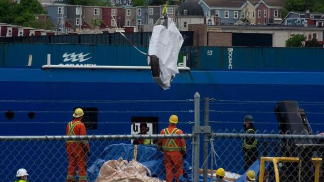 「泰坦」號潛水器殘骸中發現「疑似人類遺骸」