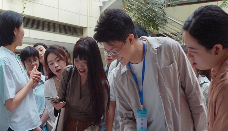 深圳報業集團走進讀者出版集團 共商未來戰略合作大計