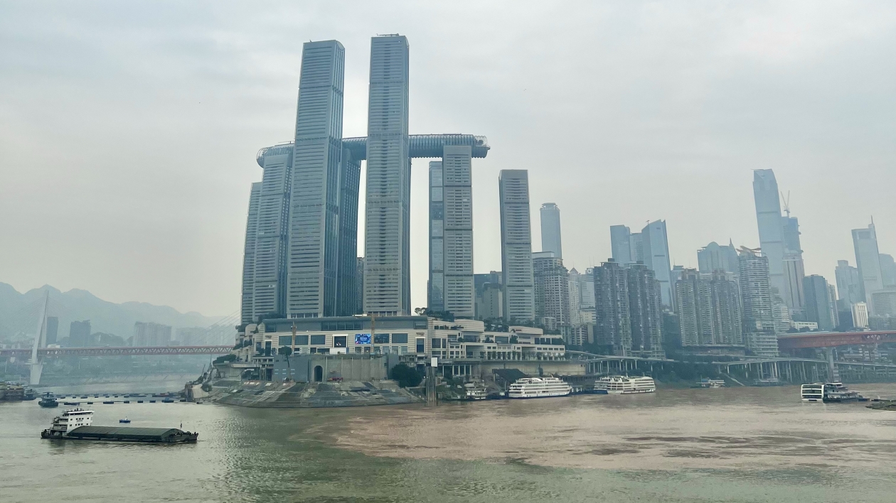 港青北上西進重慶「掘金」