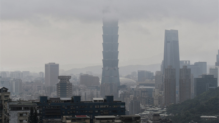 憂台海緊張 台灣中產階級尋求轉移資產