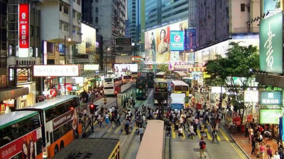 GUM:上半年強積金人均賺6589元