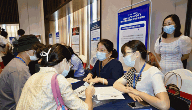 一江兩岸浪潮湧 | 聚人氣，釋放片區發展新動能