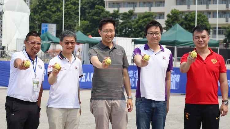 中環夏誌今舉行五人制棒球表演賽