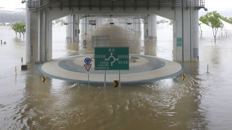 中國駐韓國大使館就韓國遭受暴雨災害表示誠摯慰問