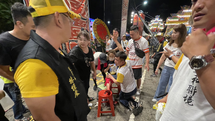 台嘉義廟會發生爆炸 造成至少17人受傷