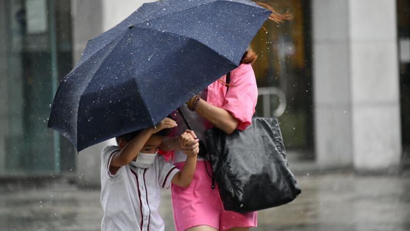 天文台考慮在午夜至凌晨改發八號烈風或暴風信號 防風貼士