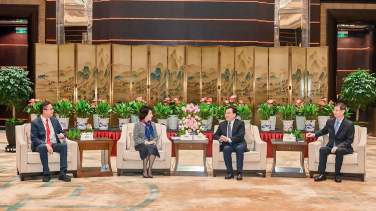 港省聯成員赴蘇滬考察 獲江蘇省委書記信長星等領導接見