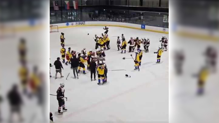 香港男子冰球青年隊與泰國球員肢體衝突 冰協：涉事球員將受懲處