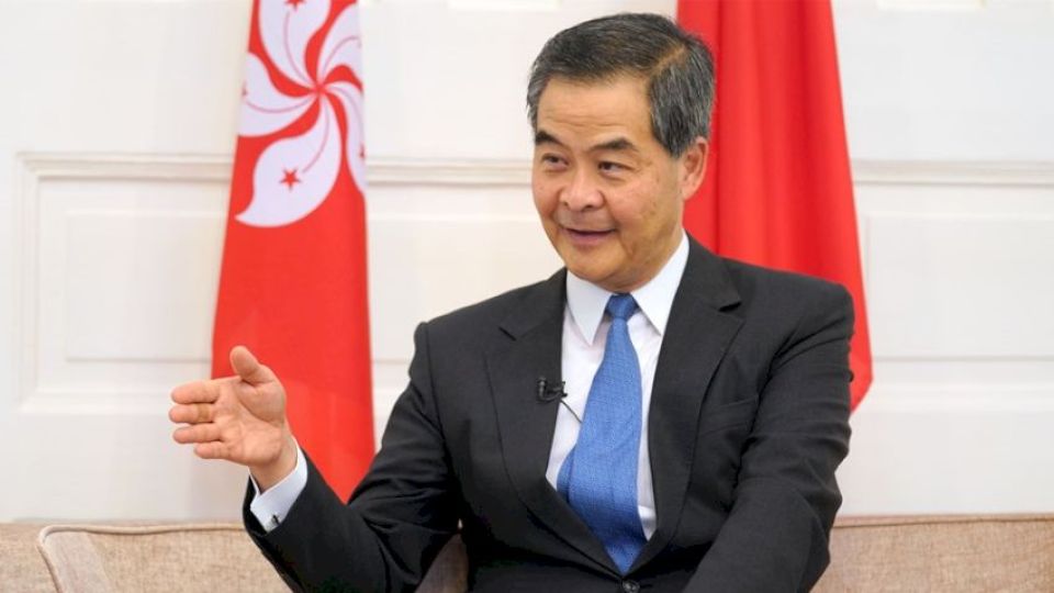 梁振英：羅冠聰可做爭取英國人歸還文物的工作 如果不做就說明他只是沐猴而冠