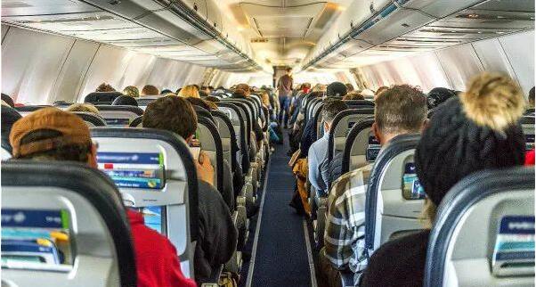 內地機票燃油附加費年內首次上漲