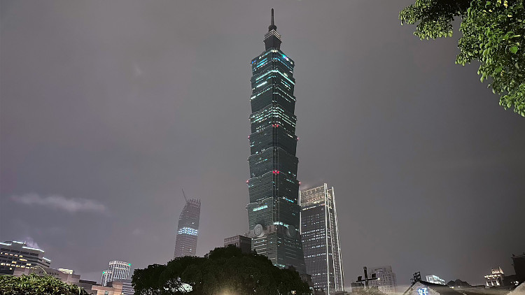 台灣電信業者因員工勾結詐騙集團轉售門號被重罰