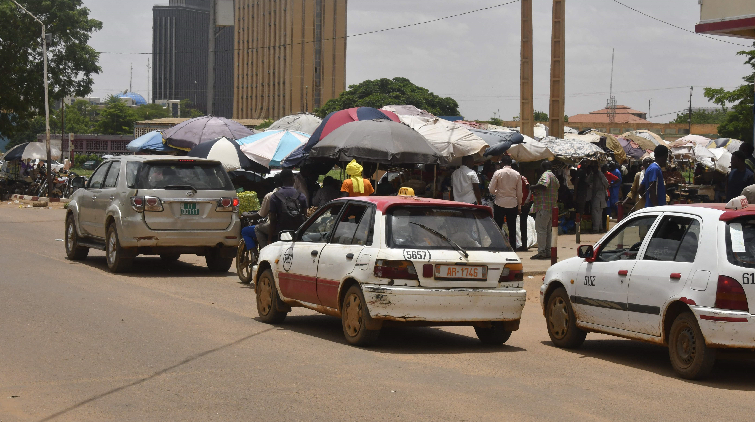 尼日爾突發政變 美國下令撤離駐尼大使館部分僱員及家屬